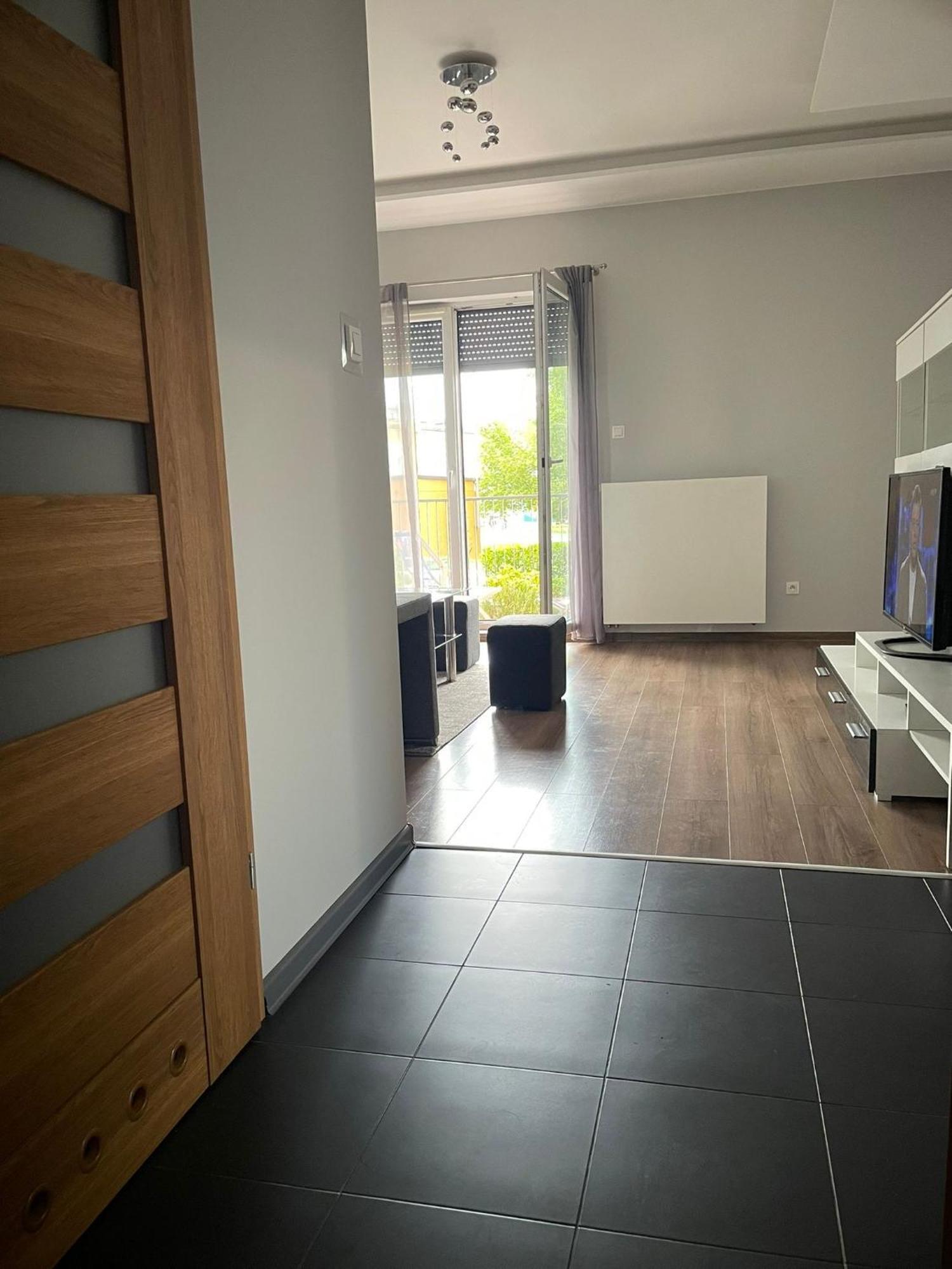 Apartament Laura Z Ogrodkiem Кельце Экстерьер фото