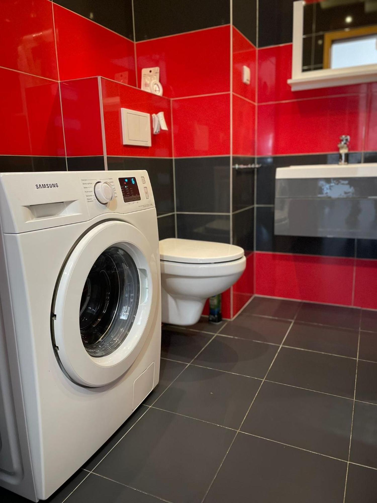 Apartament Laura Z Ogrodkiem Кельце Экстерьер фото